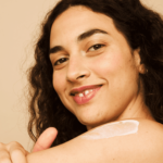 Suero y aceite corporal: los expertos explican la diferencia