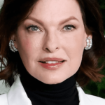 Linda Evangelista jura de estos ingredientes por “piel sana”